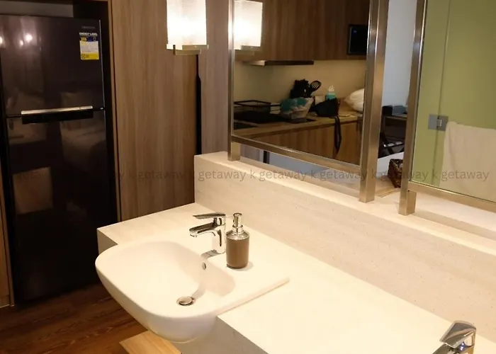 Acqua At The Residences Acqua Near Makati And Bgc Aparthotel 3*