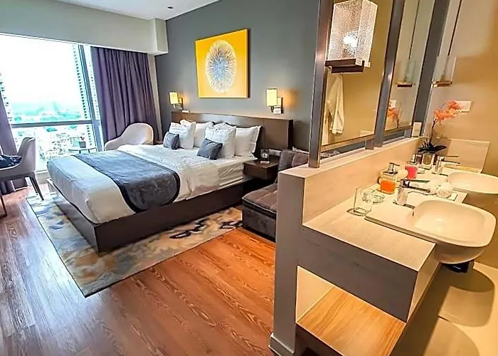 Acqua At The Residences Acqua Near Makati And Bgc Aparthotel
