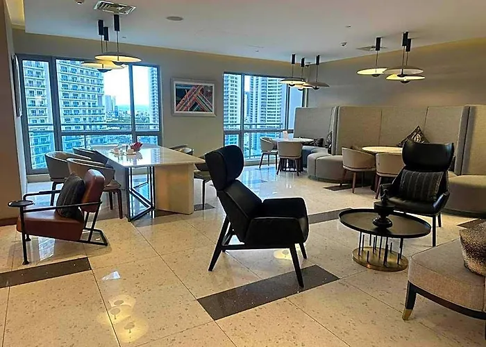 Aparthotel Acqua At The Residences Acqua Near Makati And Bgc