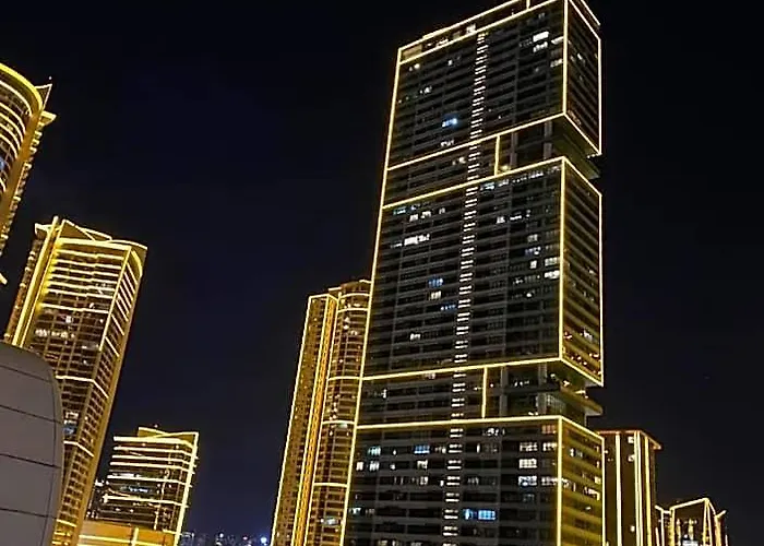 Acqua At The Residences Acqua Near Makati And Bgc 3*