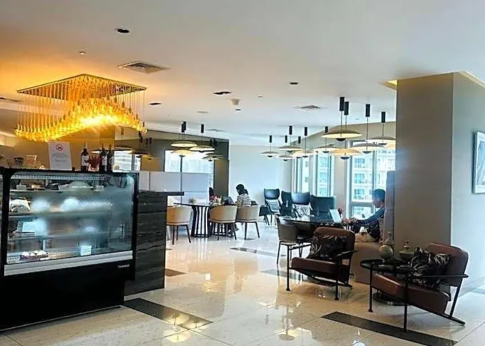 Acqua At The Residences Acqua Near Makati And Bgc Aparthotel Manila