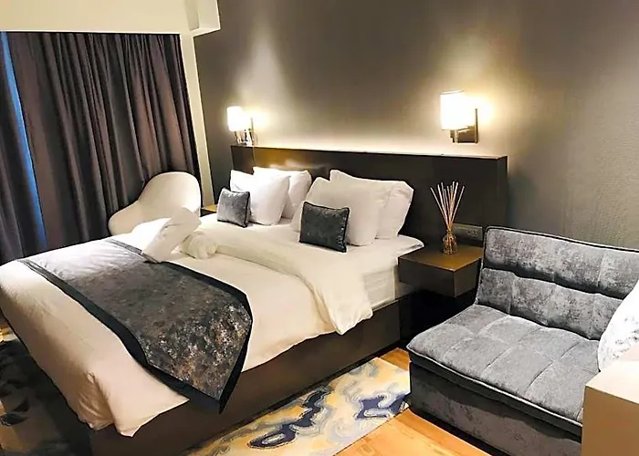 Acqua At The Residences Acqua Near Makati And Bgc