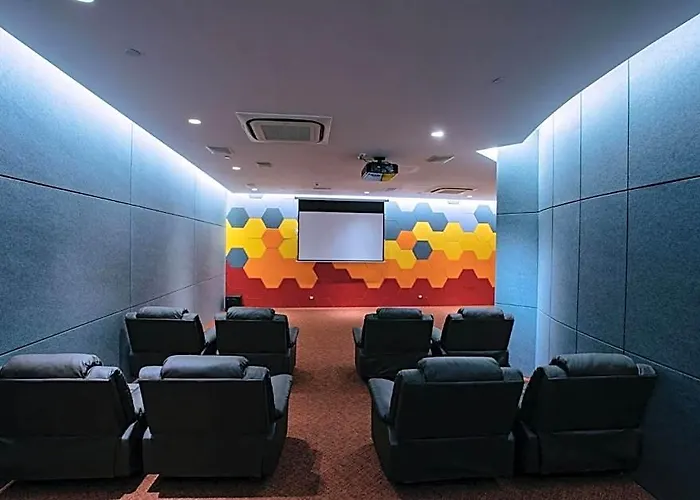 Acqua At The Residences Acqua Near Makati And Bgc Aparthotel