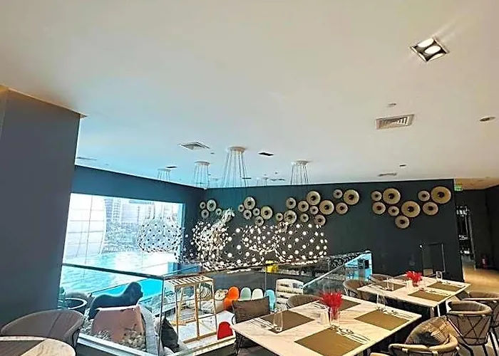 Aparthotel Acqua At The Residences Acqua Near Makati And Bgc 3*